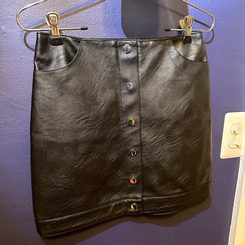 NWT Topshop Faux Leather Miniskirt